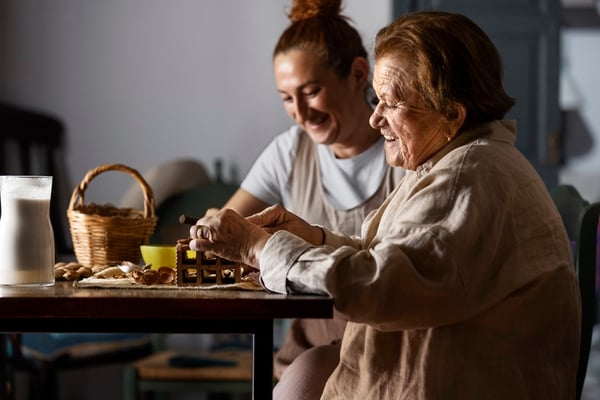 mujeres-trabajando-juntas-en-el-campo
